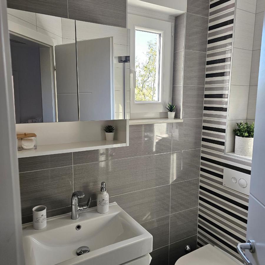 Apartman River Breeze Omiš Extérieur photo